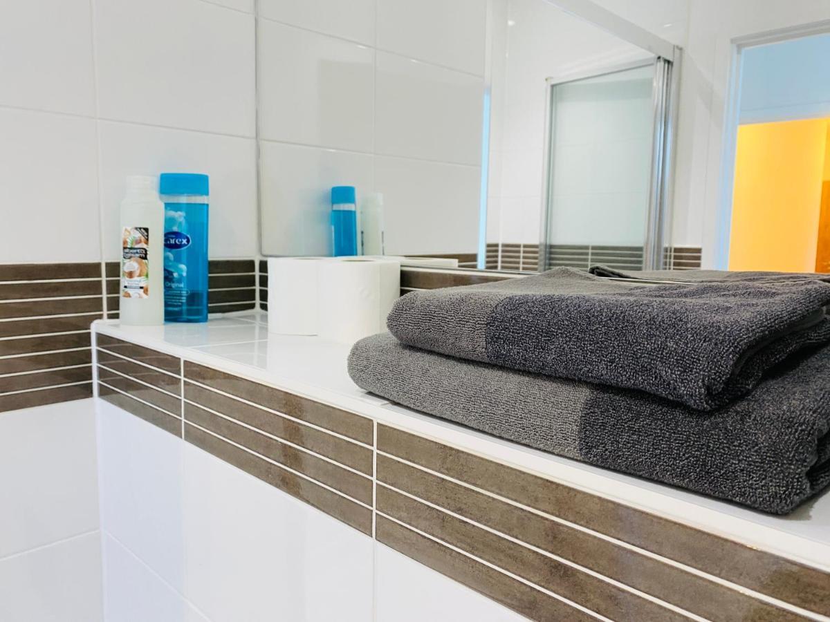 Spacious Two Bedroom Apartment In Balham Лондон Экстерьер фото